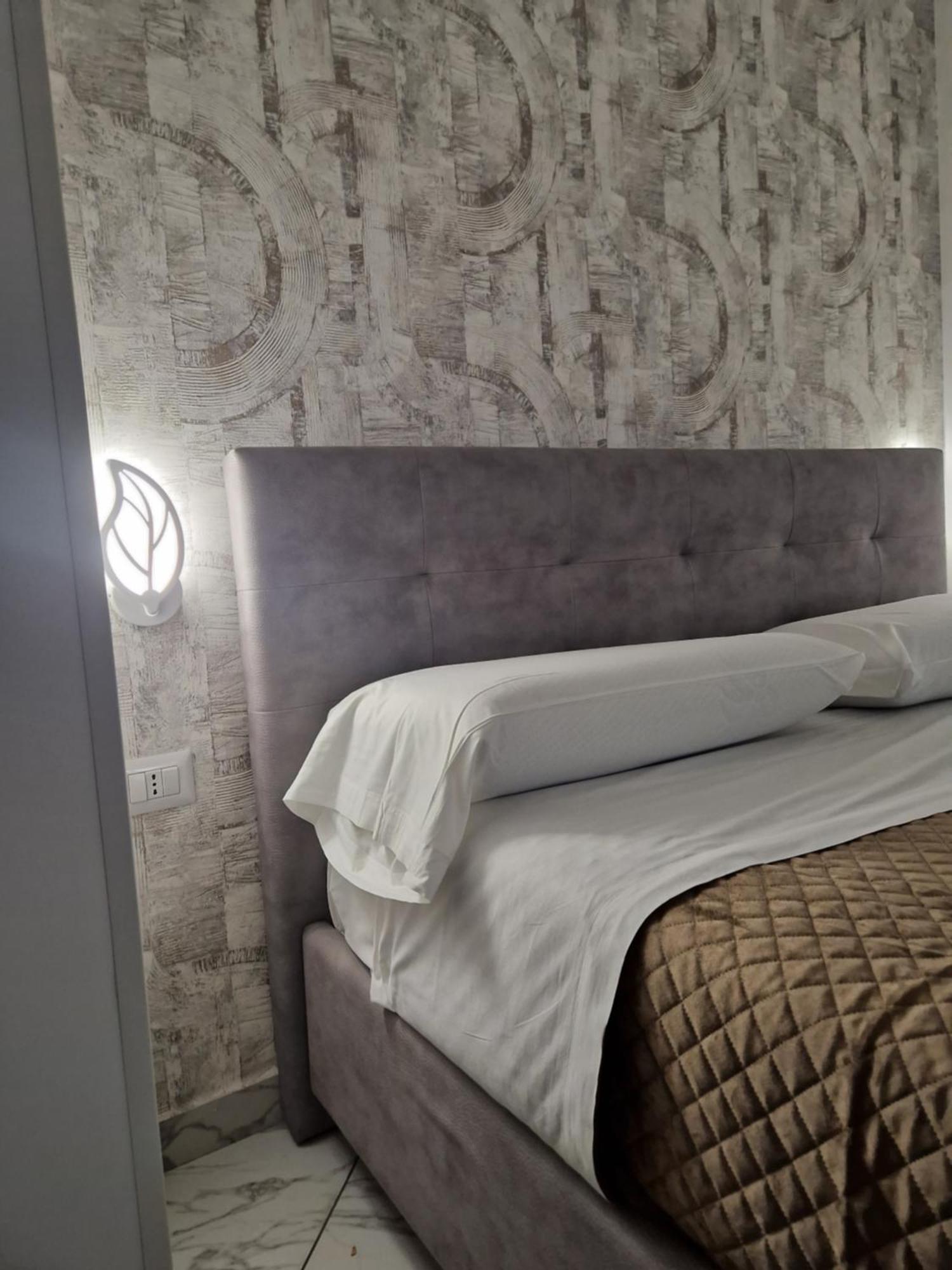Hotel Eden à Lamezia Terme Extérieur photo