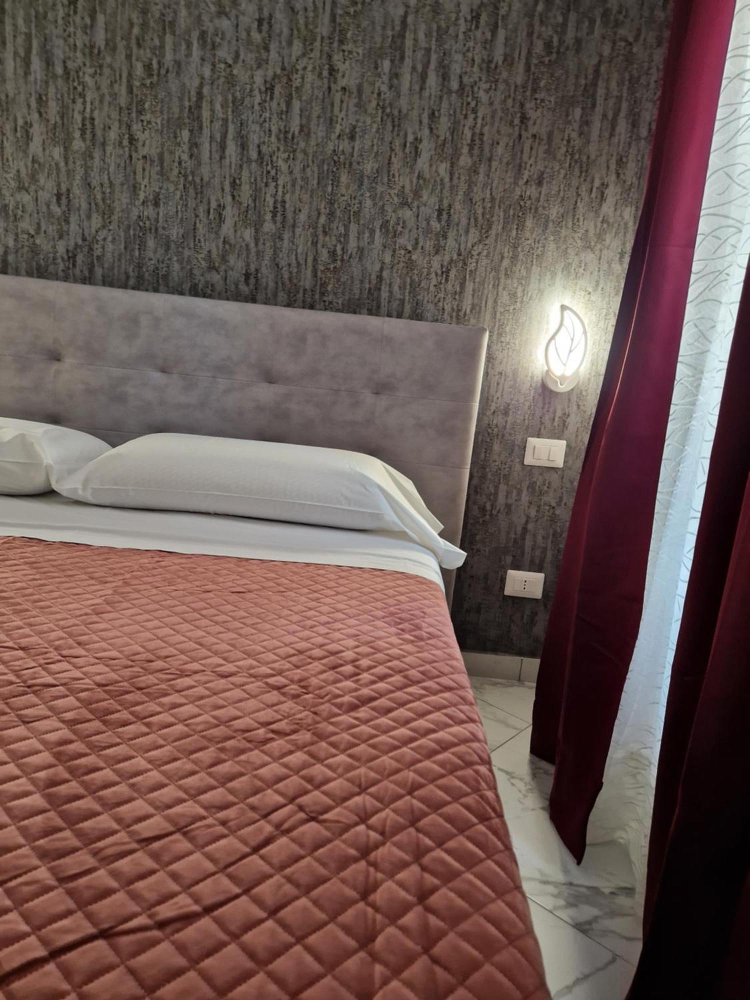 Hotel Eden à Lamezia Terme Extérieur photo