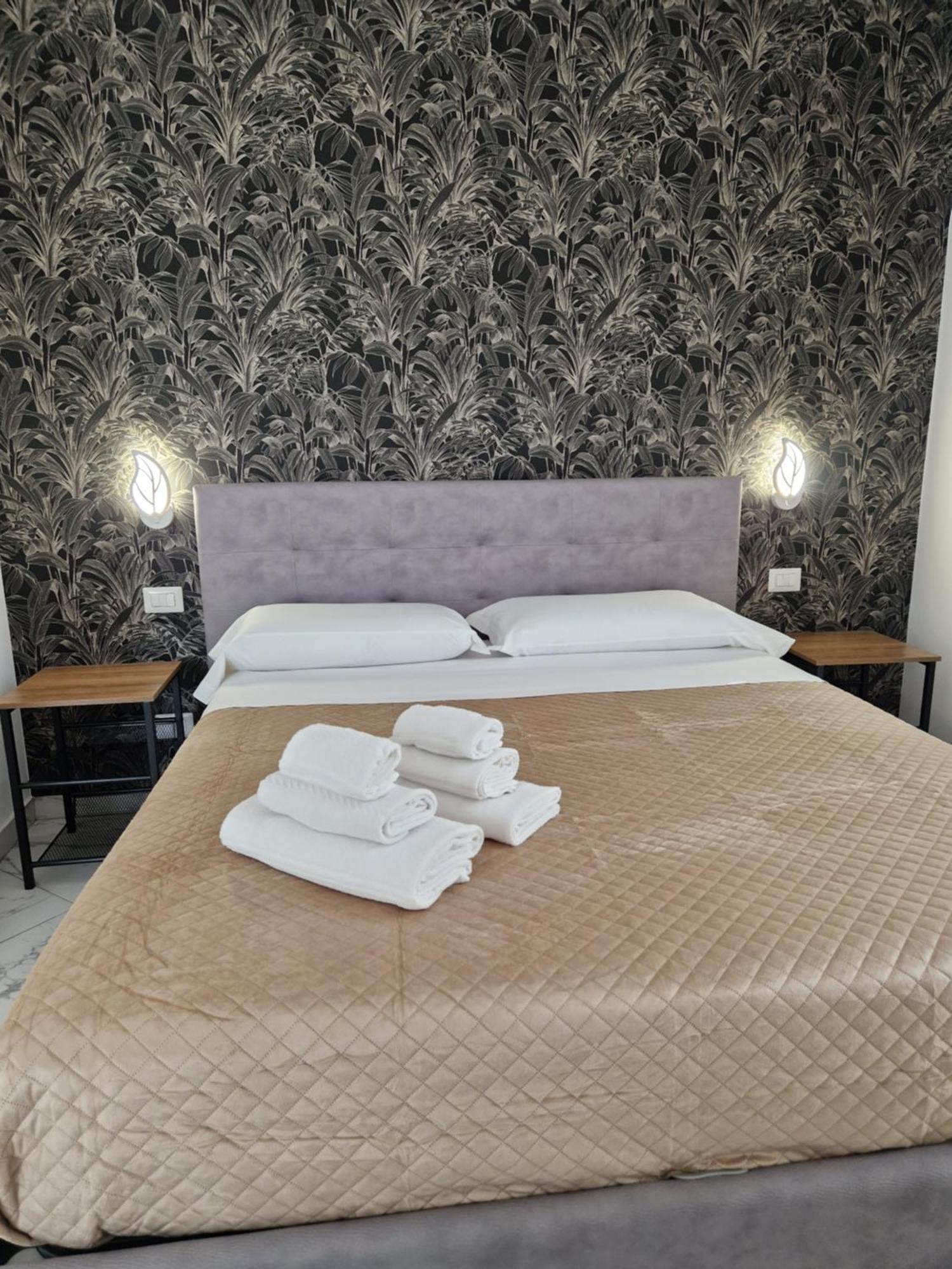 Hotel Eden à Lamezia Terme Extérieur photo
