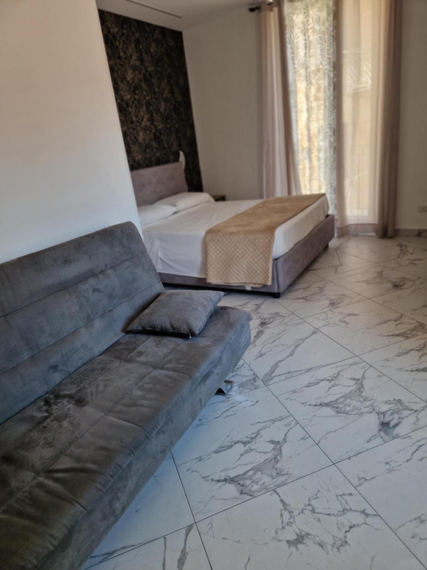 Hotel Eden à Lamezia Terme Extérieur photo